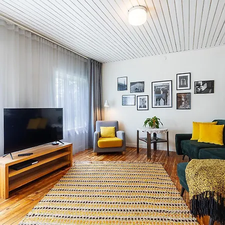 Lovely Nest In Nomme Tallinn Exterior photo