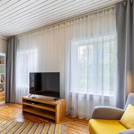 Lovely Nest In Nomme Tallinn Exterior photo